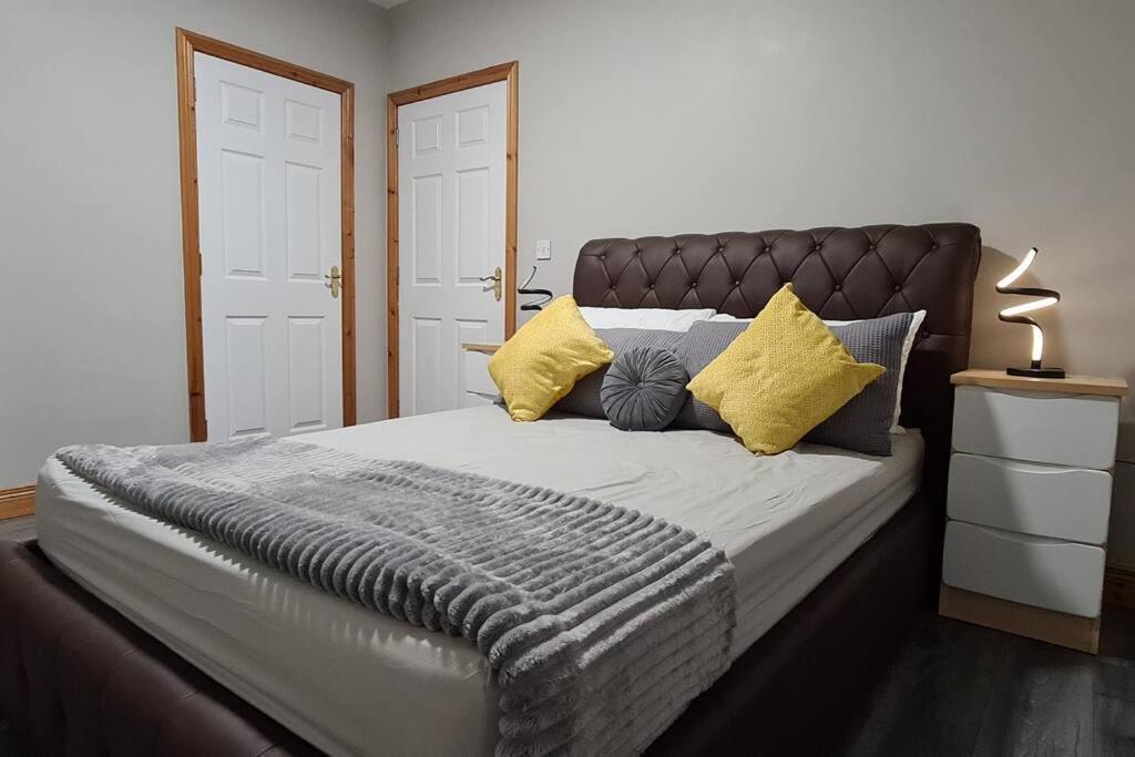 Millhouse Cottage A Luxury 3 Bed Bungalow Antrim Zewnętrze zdjęcie