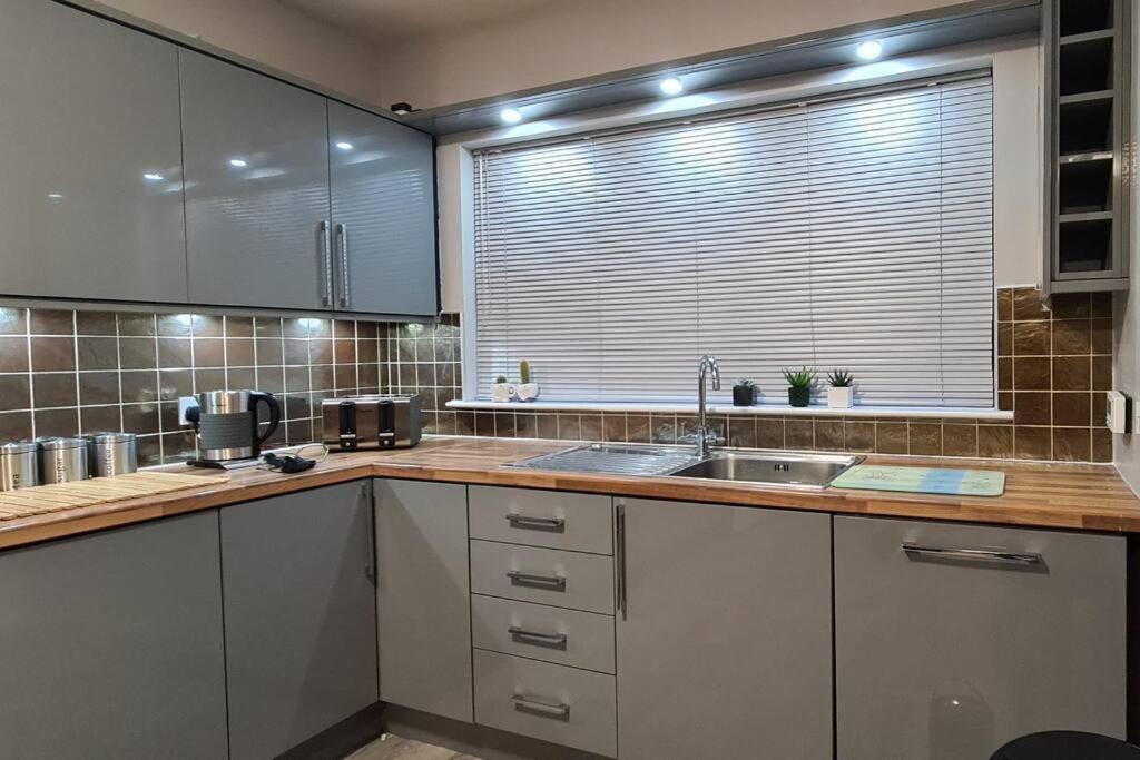 Millhouse Cottage A Luxury 3 Bed Bungalow Antrim Zewnętrze zdjęcie